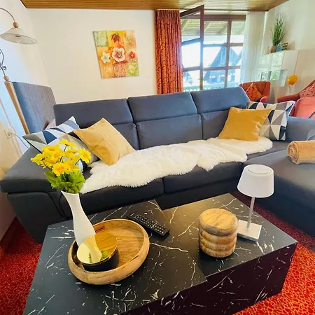 Die Classique Suite 65Qm - Viel Platz Fuer Ihre Auszeit - Grosser Eckbalkon, Badewanne, Vierbeiner- & Familien, Parkgarage - Apphaus Poseidon Apartament Bad Griesbach (Bavaria)
